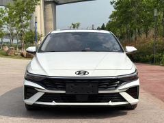 Hyundai Elantra 1.5L CVT Prestige Edition - ფოტო 1