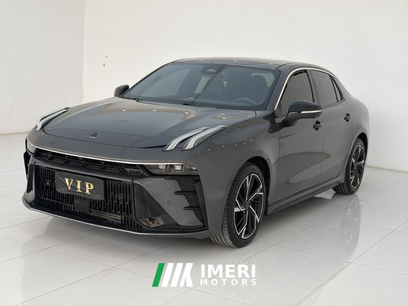 Lynk & Co 03 2.0T T5 2WDPlus 5 - автомобиль из Китая