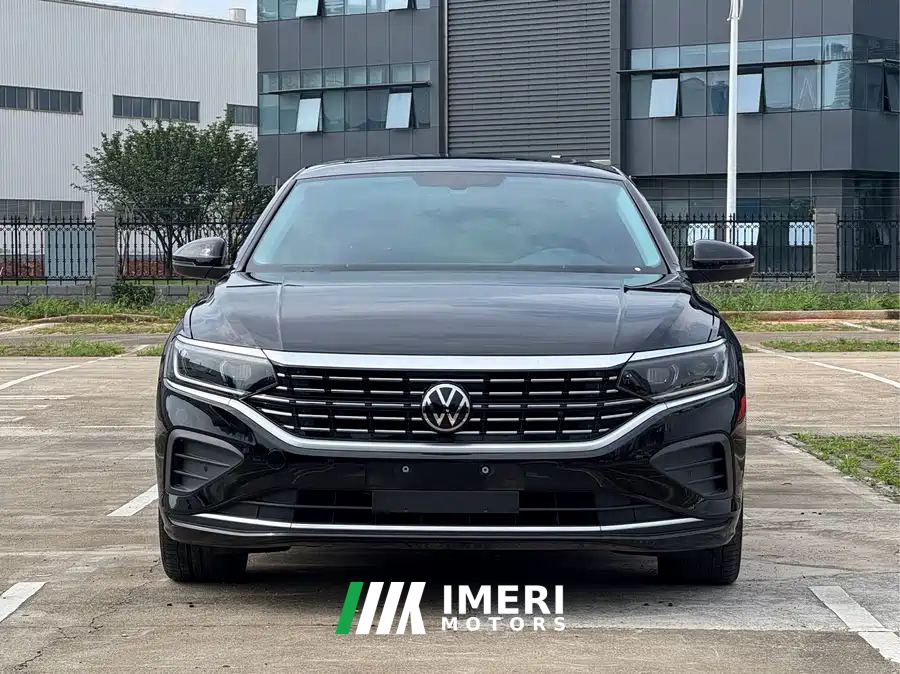 Volkswagen Passat 280TSI Elite Edition - автомобиль из Китая