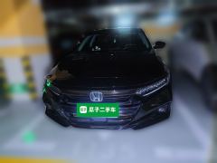 Honda Accord 260TURBO Premium Edition - фото 2