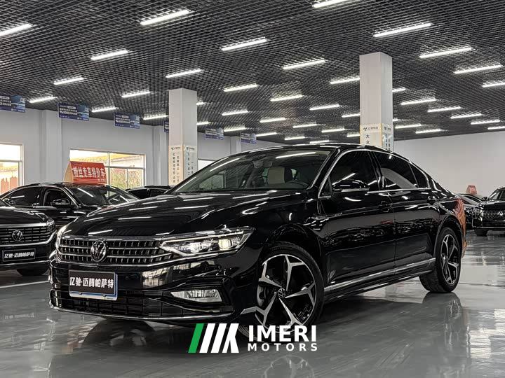 Volkswagen Magotan 2 Million Units Anniversary Edition 380TSI DSG Premier
