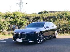 BMW i7 xDrive60L Luxury Package - photo 3
