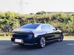 BMW i7 xDrive60L Luxury Package - photo 4