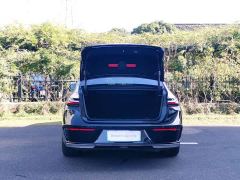 BMW i7 xDrive60L Luxury Package - photo 7