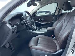 BMW 3 Series 325i M Sport Night Edition Package - ფოტო 4