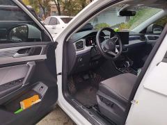 Volkswagen Taos 330TSI FWD R-Line High Performance Edition - photo 17