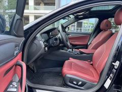 BMW 5 Series 530Li Premier M Sport Package - фото 10