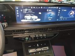 Lincoln Adventurer 2.0T Two-Wheel Drive Premium Edition - фото 12