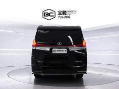 Toyota Vellfire Crown Hybrid 2.5L HV Luxury Edition - фото 4