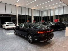 Volkswagen Passat Outstanding Edition 380TSI Dragon Ascendant Version - photo 10