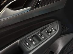 Volkswagen Passat Outstanding Edition 380TSI Dragon Ascendant Version - photo 14