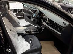 Volkswagen Passat Outstanding Edition 380TSI Dragon Ascendant Version - photo 17