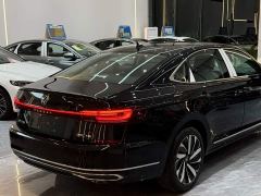 Volkswagen Passat Outstanding Edition 380TSI Dragon Ascendant Version - photo 8
