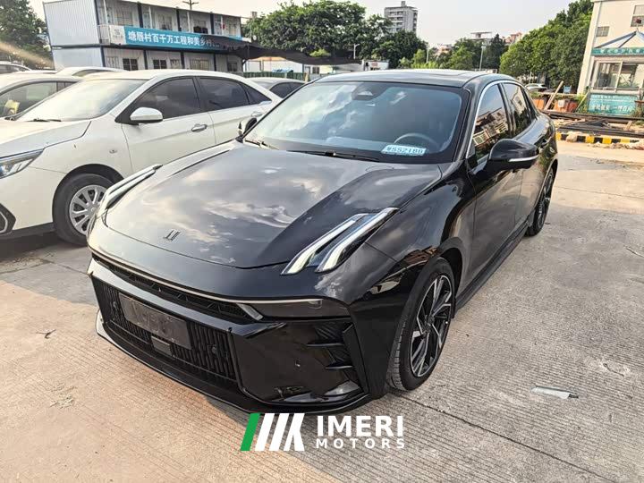 Lynk & Co 03 1.5T DCT Vigor Plus - car from China