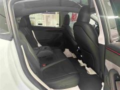 Tesla Model Y Rear-Wheel Drive - ფოტო 14