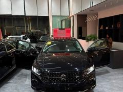 Volkswagen Passat Outstanding Edition 380TSI Starry Sky Dragon Ascendant Version - фото 2