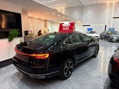 Volkswagen Passat Outstanding Edition 380TSI Starry Sky Dragon Ascendant Version - фото 9