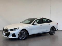 BMW 5 Series (Imported) 525i M Sport Package - photo 1
