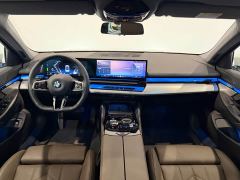 BMW 5 Series (Imported) 525i M Sport Package - photo 7