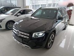 Mercedes-Benz GLB 220 Fashion Edition - фото 1
