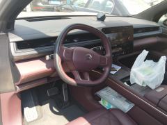 NIO ES8 635km Executive Luxury Edition 102kWh 6-seater - фото 16