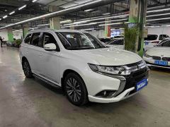 Mitsubishi Outlander 2.0L RWD Enjoy Edition 5-seater - photo 3