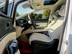 Denza D9 DM-i 980 Four-Wheel Drive Premium - photo 3