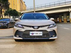 Toyota Camry 2.0G Luxury - фото 2