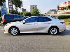 Toyota Camry 2.0G Luxury - фото 3