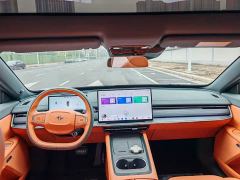 Dongfeng eπ007 Pure Electric 565 AWD Max Pilot Edition - фото 6