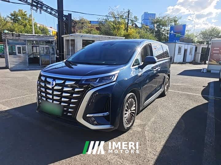 Denza D9 DM-i 970 AWD Flagship - автомобиль из Китая