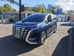 Denza D9 DM-i 970 AWD Flagship - фото 1