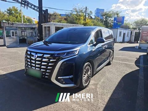 2023 Denza D9 DM-i 970 AWD Flagship - car from China