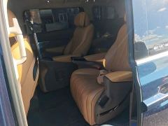 Denza D9 DM-i 970 AWD Flagship - фото 16