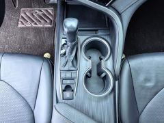 Toyota Camry 2.5G Luxury - ფოტო 16