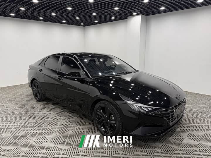 Hyundai Elantra 1.5L CVT LUX Black Knight Limited Edition