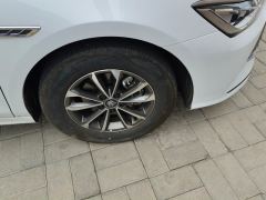 BYD Qin PLUS DM-i Honor Edition 1.5L 55km Leading Edition - photo 6