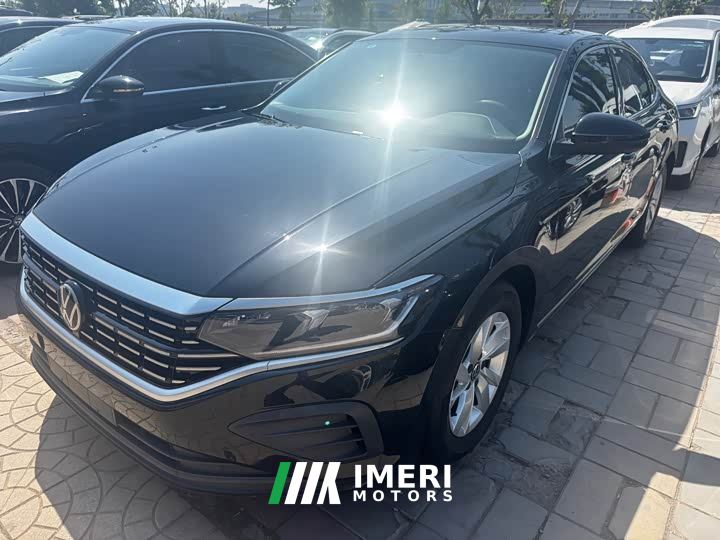 Volkswagen Passat 280TSI Business Edition - car from China