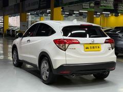 Honda Vezel 1.5L CVT Elite - ფოტო 7