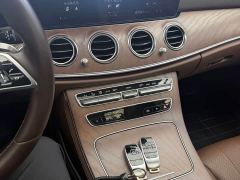 Mercedes-Benz E-Class Facelift E 300 L Luxury - фото 15