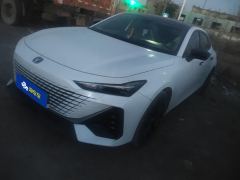 Changan UNI-V 1.5T Premium - фото 1
