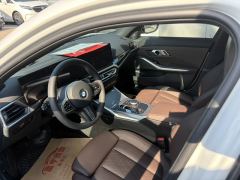 BMW 3 Series 330Li M Sport Night Edition Package - ფოტო 4