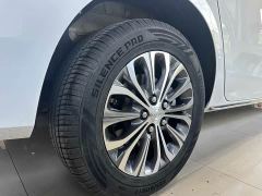 Buick GL8 Land Business Class Comfort Edition - фото 17