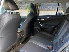 Toyota Venza Hybrid 2.5L E-CVT AWD Luxury Plus - ფოტო 5