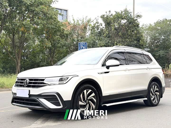 Volkswagen Tiguan L 330TSI Automatic FWD Smart Comfort Edition - car from China