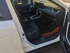 Toyota Wildland 2.0L CVT FWD Leading Edition - photo 8