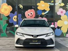 Toyota Camry 2.0G Luxury - ფოტო 2