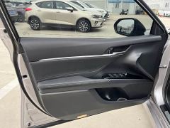 Toyota Camry 2.5G Luxury Edition - ფოტო 16