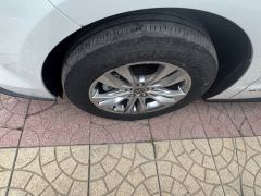Toyota Sienna Dual-Engine 2.5L 4WD Prestige Edition - photo 2