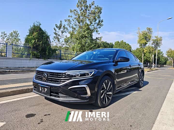 Volkswagen Passat 380TSI Dragon Prestige Edition - ავტომობილი ჩინეთიდან